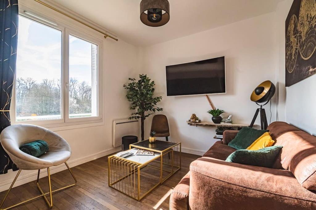 Apartmán La "Taniere" Pour 6 Personnes Isles-sur-Suippe Exteriér fotografie